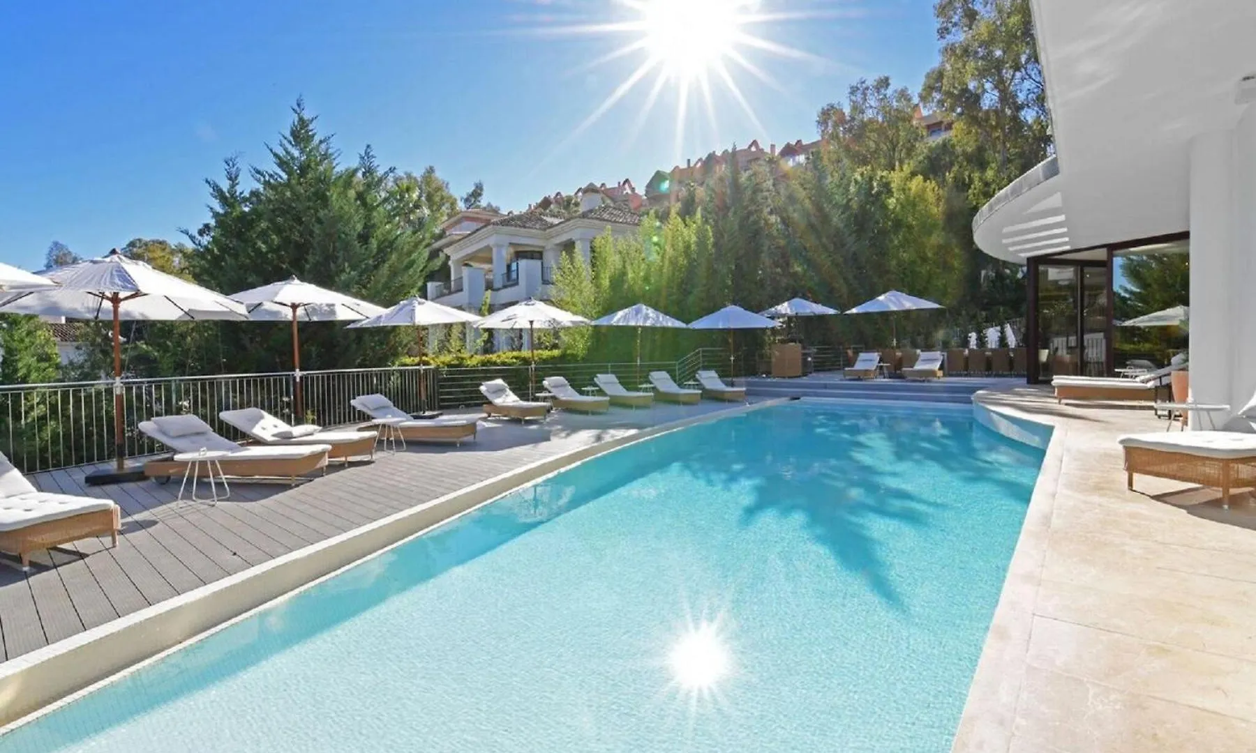 Luxury Villa With Jacuzzis Near Puerto Banus Marbella Spain